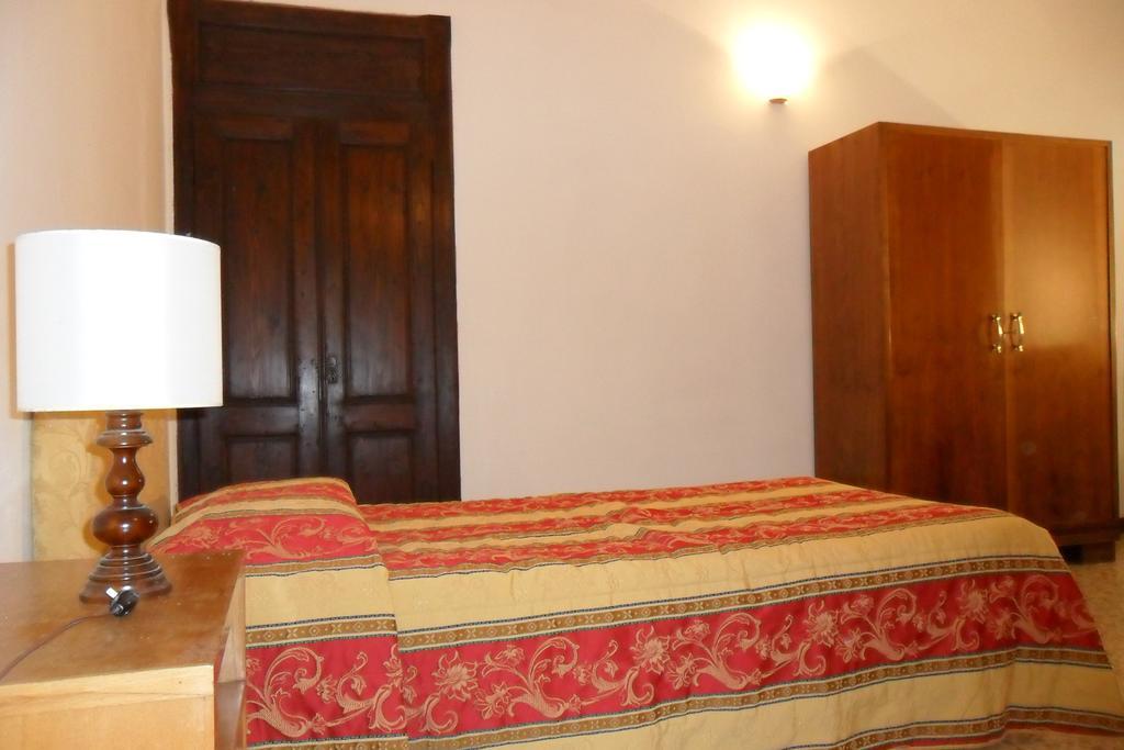 Agriturismo Montecorona Umbertide Cameră foto